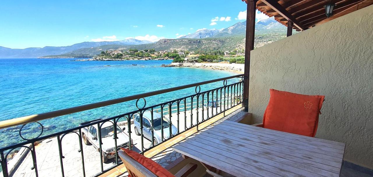 Stoúpa Halikoura Beach Apartments מראה חיצוני תמונה
