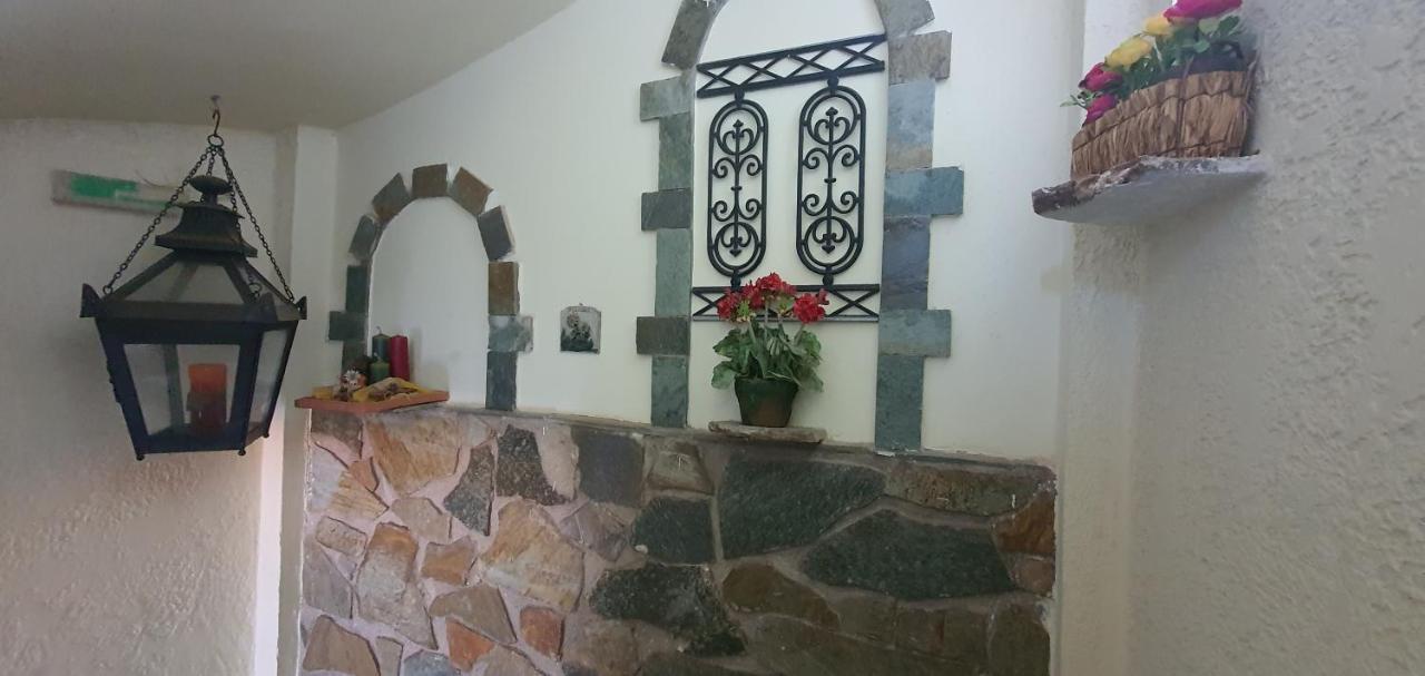 Stoúpa Halikoura Beach Apartments מראה חיצוני תמונה