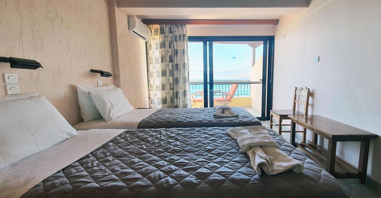 Stoúpa Halikoura Beach Apartments מראה חיצוני תמונה