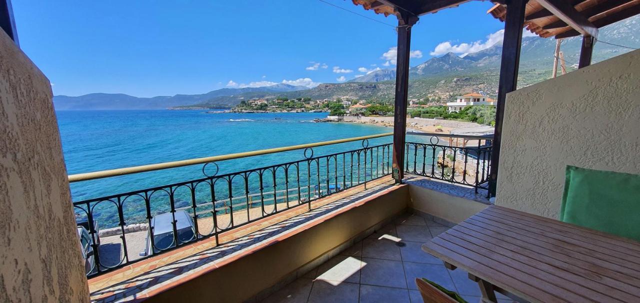 Stoúpa Halikoura Beach Apartments מראה חיצוני תמונה