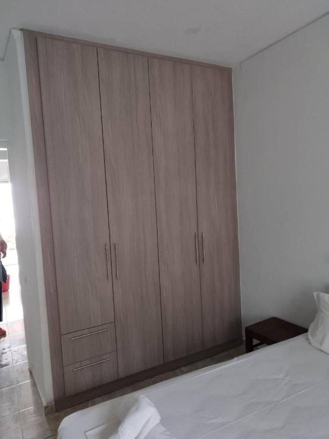 Stoúpa Halikoura Beach Apartments מראה חיצוני תמונה