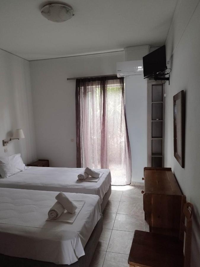 Stoúpa Halikoura Beach Apartments מראה חיצוני תמונה