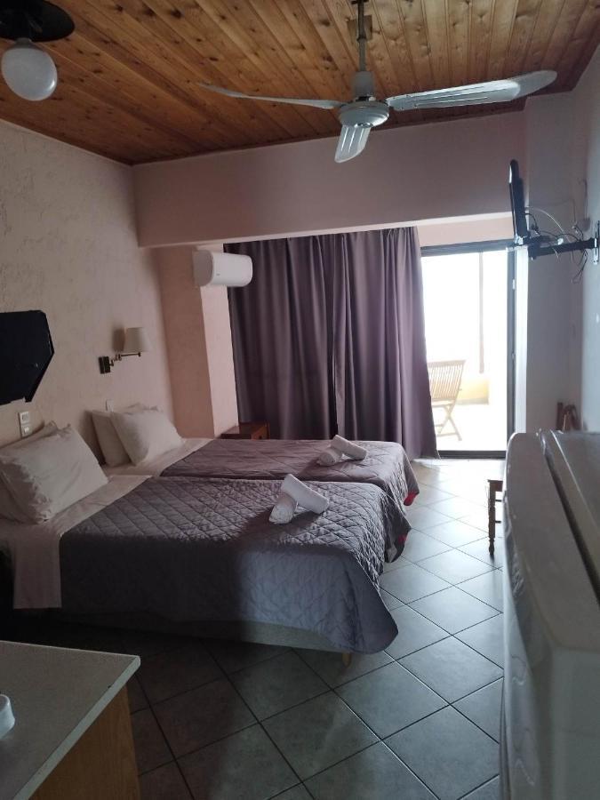Stoúpa Halikoura Beach Apartments מראה חיצוני תמונה